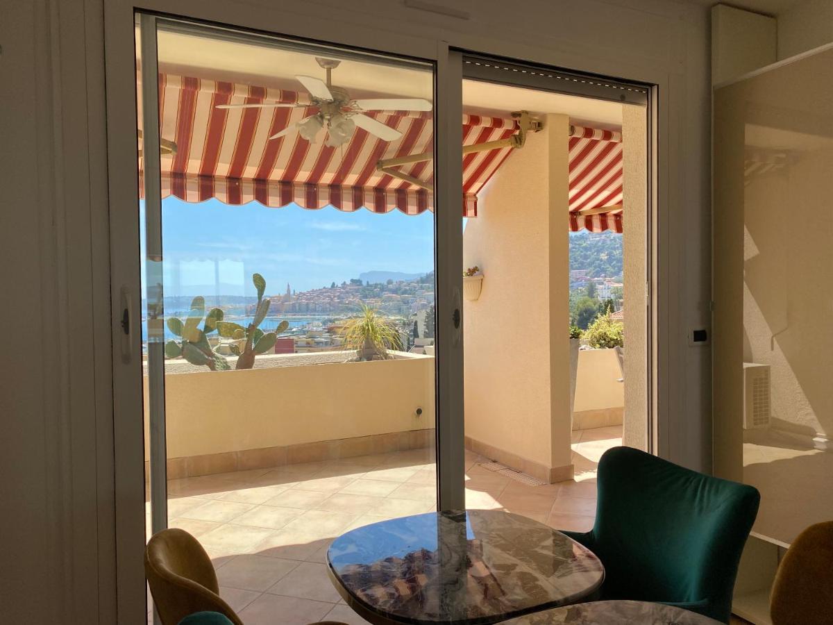 Mansfield Vue Carte Postale Terrasse Piscine Calme Port A 200M A Pied Apartman Menton Kültér fotó