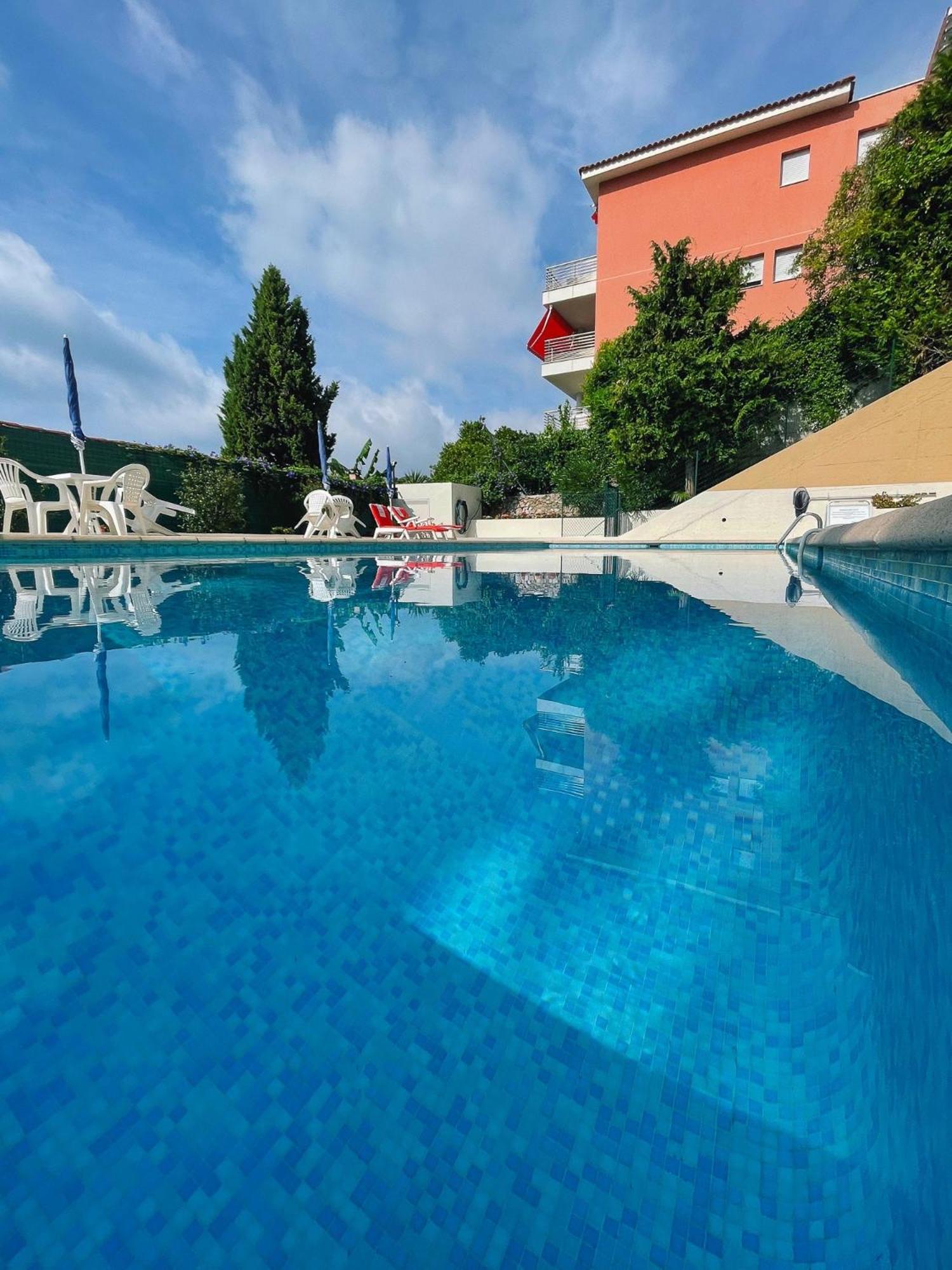 Mansfield Vue Carte Postale Terrasse Piscine Calme Port A 200M A Pied Apartman Menton Kültér fotó